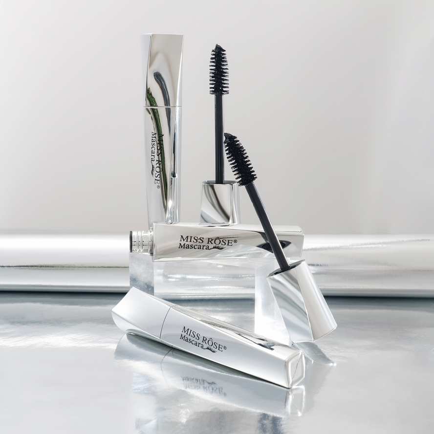 Miss Rose Glance Back Mascara