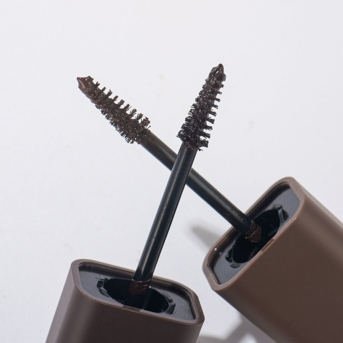 Miss Rose Eyebrow Tint